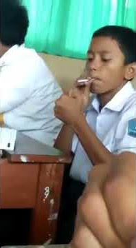 Virall bocah smp ngeganja