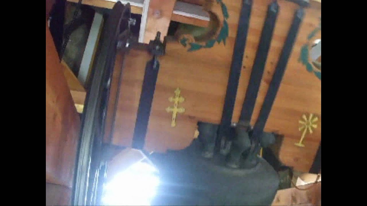 INNSBRUCK-WILTEN (A - T): Stiftskirche St. Laurentius & Stephanus: Festtagseinläuten