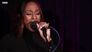 Alexandra Burke-Hallelujah Leonard Cohen cover, Radio 2's Piano Room