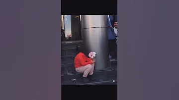 تدري ان حبك مكانه غريب ال مخلص 