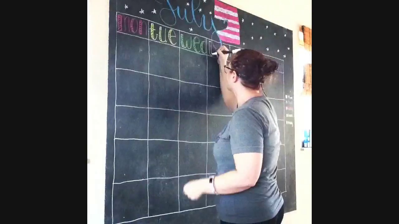 DIY Wood Wall Chalkboard Calendar For Keeping Your Family On Track