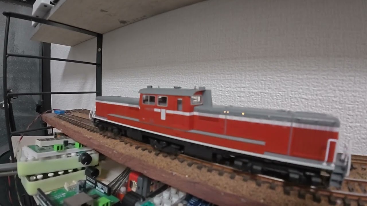 KATO HOゲージ DD51DCC仕様 Kato HO DD51 W/ DCC! - YouTube