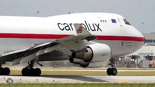 Kmia 1872022 Rwy 9 Landings And Departures International Airport