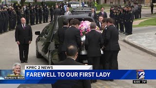 Cadets salute arrival of former first lady Barbara Bush