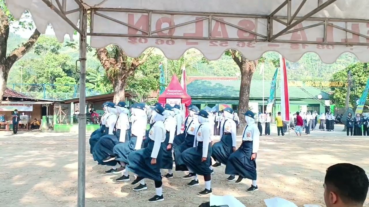 Lomba PBB SMPN 4 Ngadirojo Satu Atap