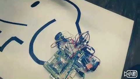 循跡避障自走車