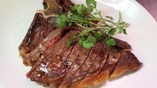 How to Cook a Tender & Juicy TBone Steak in the Oven : Meat Dishes