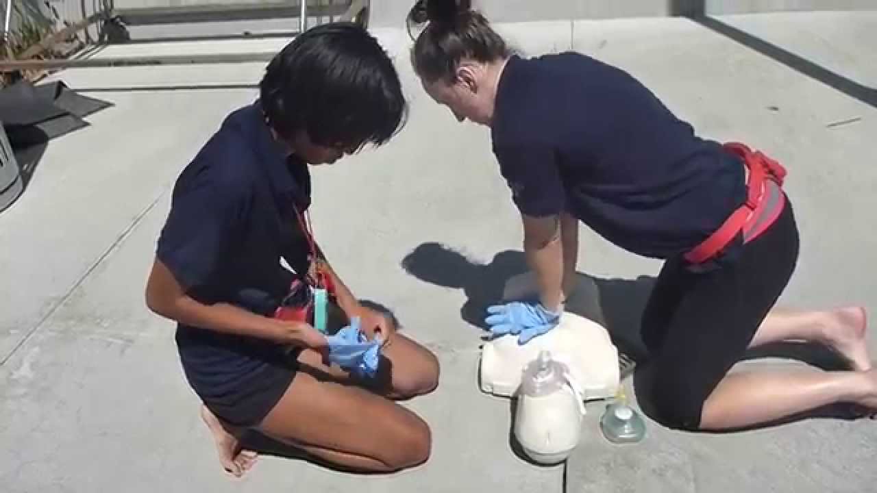 Lifeguarding Drill 3Rescuer CPR progression, one rescuer leaves YouTube