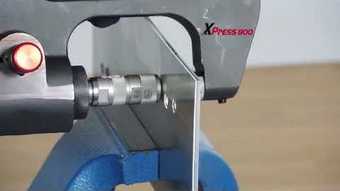 XPress 800 Riveting Tool