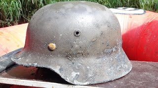 Helmets and other super findings Searching relics of WW2 in the iron River SUBS