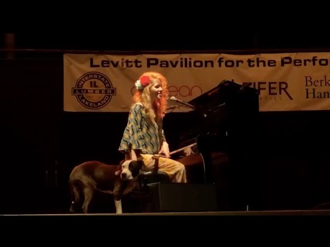 Dog Song/Levitt/Westport, CT