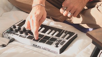 making a lofi boom bap beat while the sunsets in my bedroom with the akai mpk mini mk3