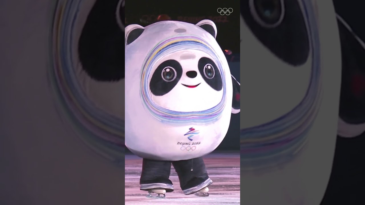 Us when we realised the #MilanoCortina2026 Opening Ceremony is today! 🥳