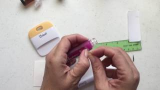 How to Make a Label for Your Essential Bottles with Cricut