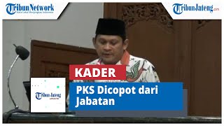 Download lagu Kader PKS Dicopot dari Jabatan Akibat Memakai Baju Pendukung Gibran di DPRD