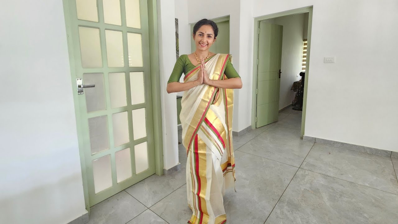 Set Mundu draping for 