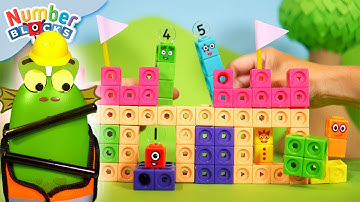 Blockzee Builds a Castle 🏰 Comparing Number | Colourful maths and Toy Play for kids | Numberblocks