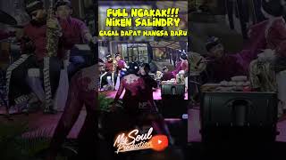 Niken Salindry Gagal Dapat Mangsa Baru shorts