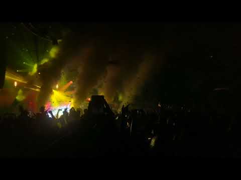 Headhunterz ft Sub