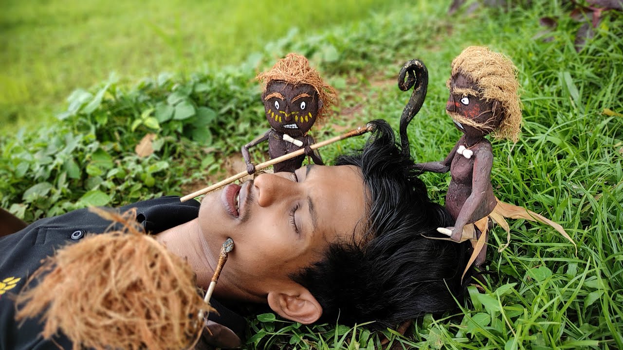 Makes funny little savages 😂|They attacked me | കാട്ടാളക്കൂട്ടം പിടിച്ചേ .... 😲