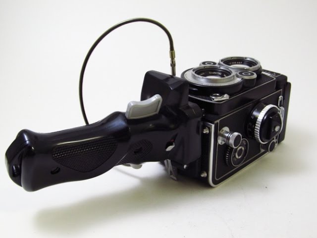 新品級 ローライ ROLLEIFIX ピストルグリップ ローライ ローライフレックス用ピストルグリップ | メディア