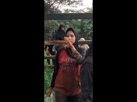 Akibat melawan senior