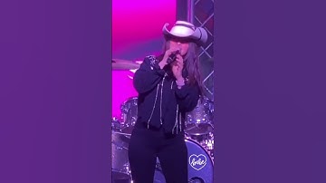 Thumbnail of Viry Sandoval La luz de tus ojos