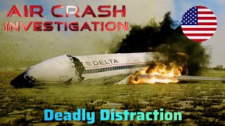 Air Crash Investigation S18E03 Deadly Distraction [English] (1080p)