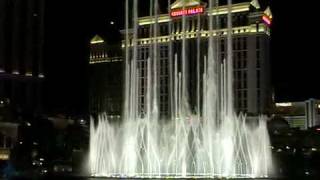 Bellagio Fountains - Faith Hill - This Kiss.mp4