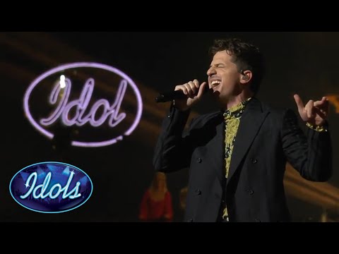 Artist Charlie Puth Performs AMAZING Medley On Idol 2022! | Idols Global