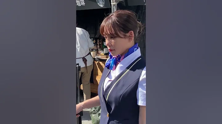 天菜現身台北時裝周，化身最美空姐 feat.Gate 90 - 天天要聞
