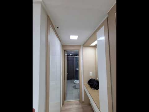 경북 상주시 지엘리베라움 아파트 103동 27평형 개나리 실크벽지  도배시공 마감!!  010 2052 8504~~