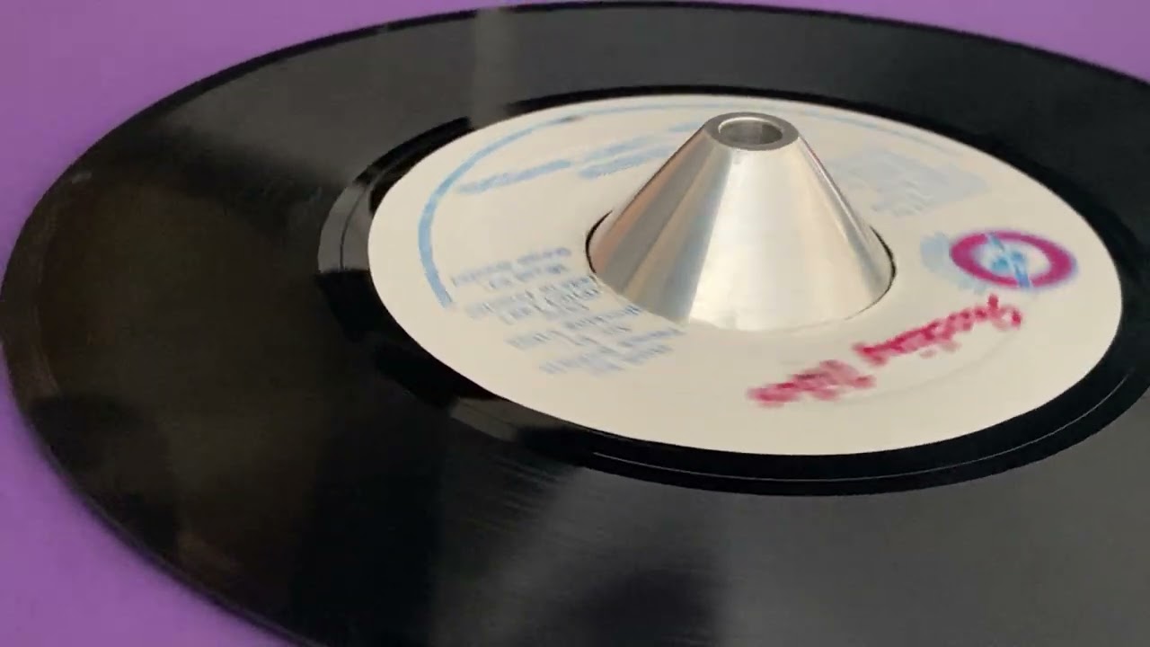 STEVEN "LENKY" MARSDEN ~ Version (LITTLE KIRK ~ Natural, B Side) bekijken op YouTube STEVEN "LENKY" MARSDEN ~ Version (LITTLE KIRK ~ Natural, B Side) bekijken op YouTube