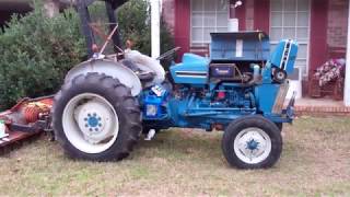 Tractor Maintenance on 1986 Ford 3910 Oil Hydraulics Transmission Grease  like Ford Diesel 5000