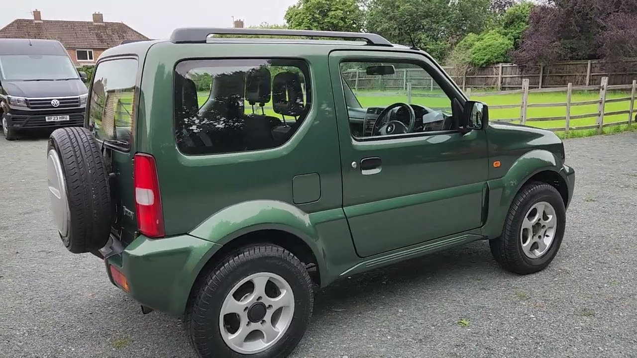 Little Suzuki Jimny 1.3 JLX 4wd ,Here ‪@therealtoyshop‬ - YouTube