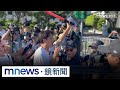 黃國昌率民眾黨「走讀」與警方對峙
