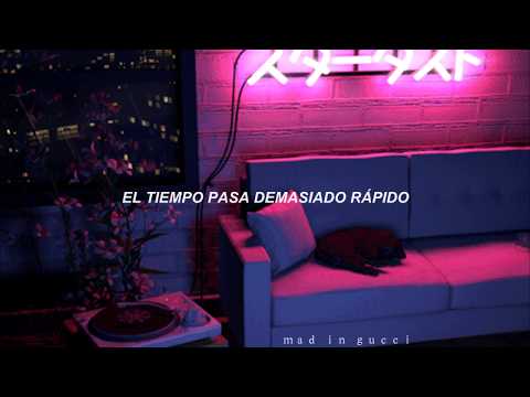 ◤Heize; Umbrella calls for rain ☪✫. ft. Nafla ◢