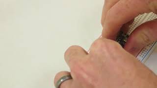 How to insert the UPduino into a breadboard