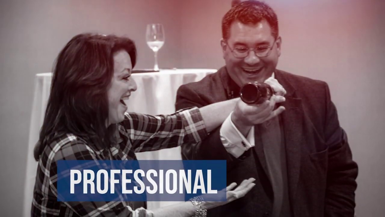 Create An Experience Your VIPs and Executives Will Talk About For Years With Magician Mike Duseberg Create An Experience Your VIPs and Executives Will Talk About For Years With Magician Mike Duseberg