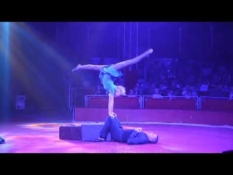 Цирк Кобзов привез
