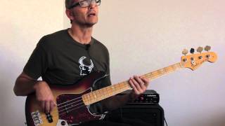How to play funky pentatonic bass fills chords