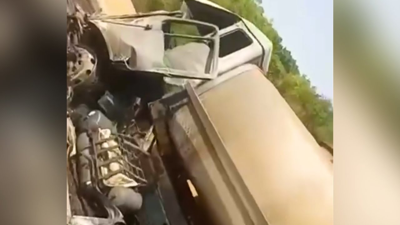 TRAGEDY: 18 Burnt to Death, 13 Injured in Enugu Tanker Explosion - YouTube