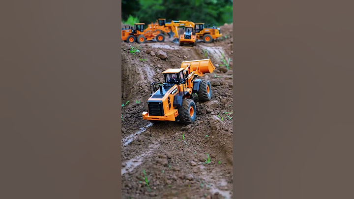 Satisfying RC Dirt Scooping with a Wheel Loader! You Won't Believe This 😲