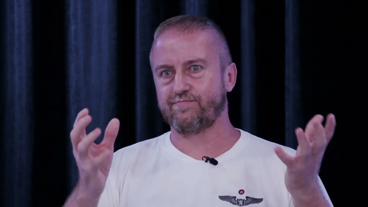 Бавовна. Як впливає влада на історію України в шкільних підручниках?