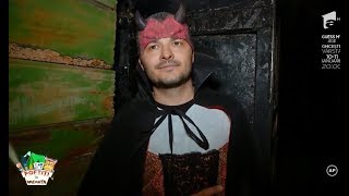 Liviu Vârciu Nu Știe Să Sperie. Costumat În Dracula, Și-A Luat Bătaie De La Vica Blochina