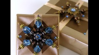 Wrap Beautiful Holiday Gifts Like a Professional