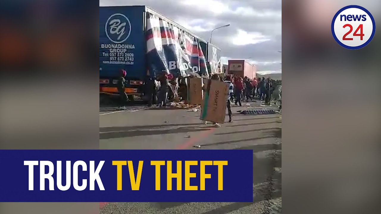 WATCH | Trucks looted of televisions during De Doorns protest
