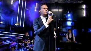 Hurts - Wonderful Life (Live Nyhetsmorgon 2010)