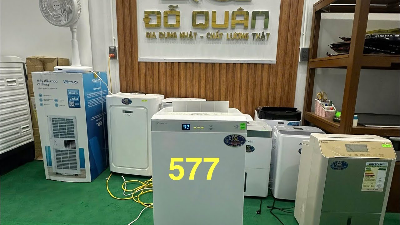 Pure white. Daikin MCK70T-W 2017 Japanese air purifier, super new 