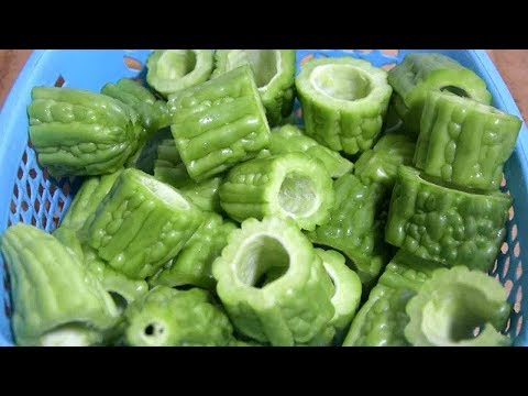 hakka-cuisine-"brewed-bitter-gourd"-authentic-practice,-clearing-heat,-good-for-summer